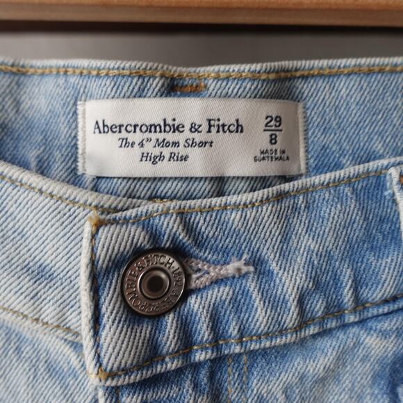 Abercrombie & Fitch Shorts Womens 8 Light Wash 4" Mom High Rise Denim Curve - Picture 2 of 11